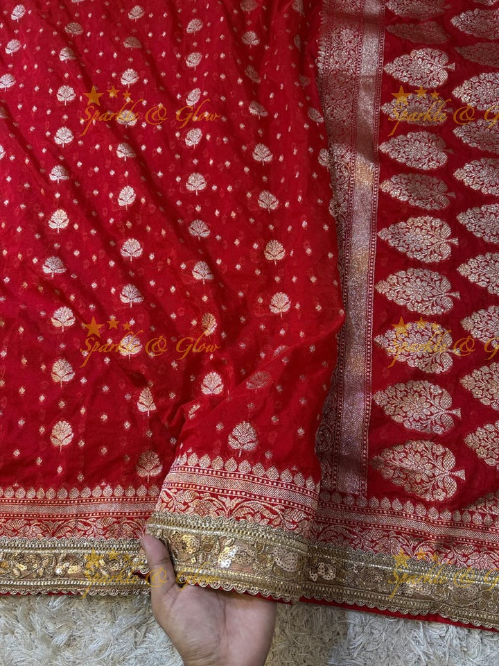 Exquisite Banarasi Georgette Saree with Zari Work - Perfect for Festivals