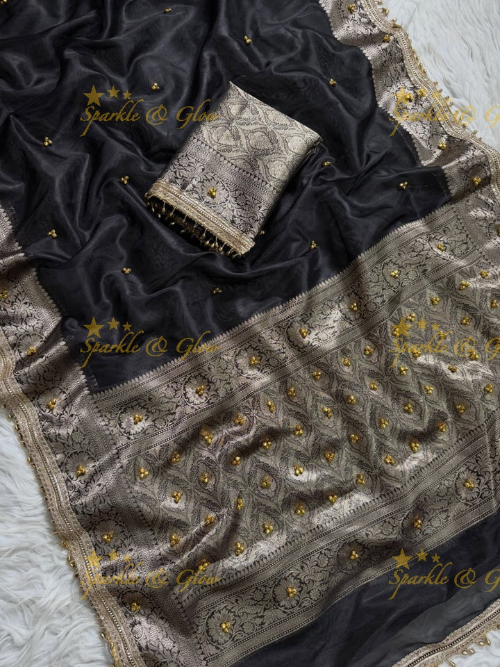 Exquisite Banarasi Tissue Saree with Zari Elegance