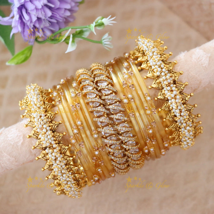 Beautiful Bridal Bangle Set - Red & Gold Elegance
