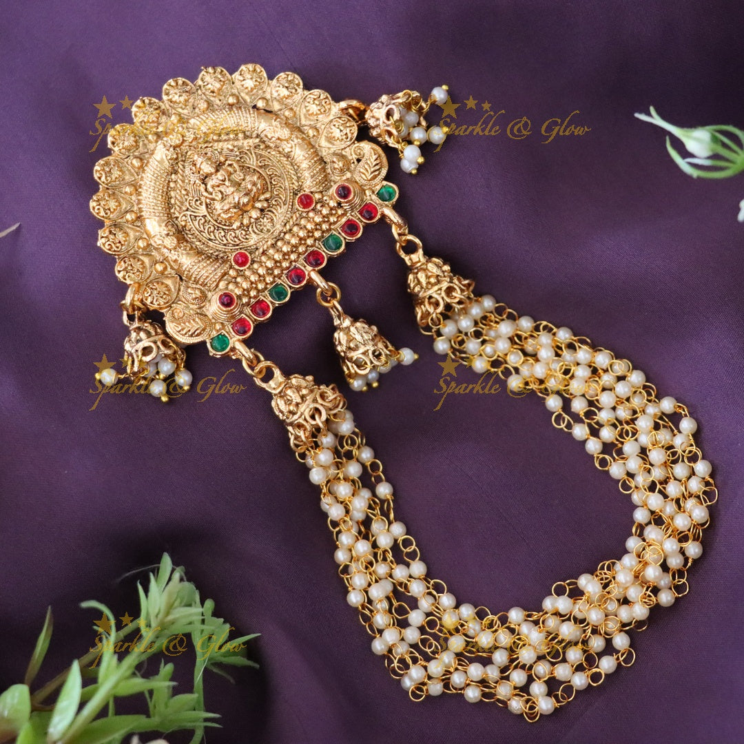 Exquisite Temple Hairpin for Glamorous Occasions
