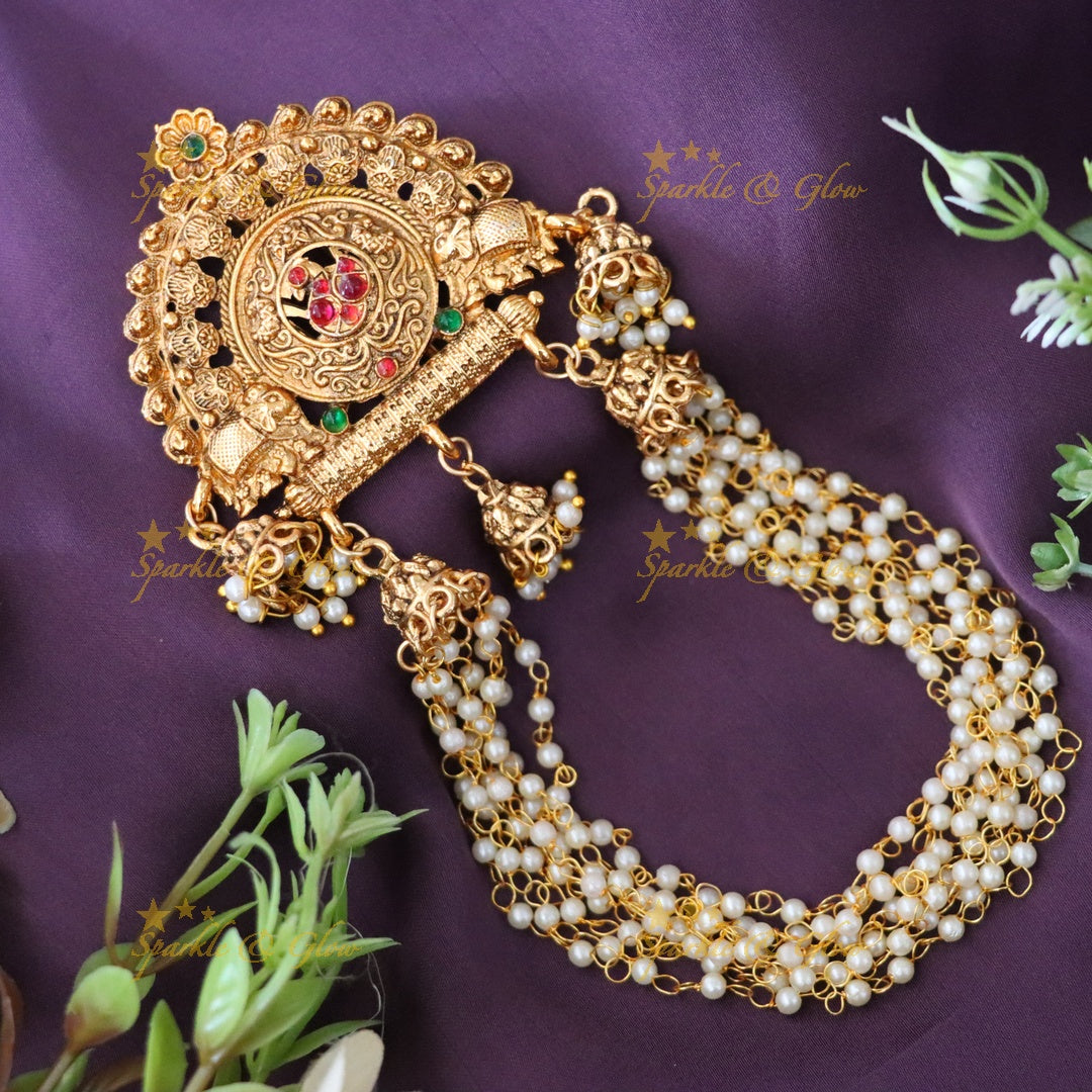 Exquisite Gold-Plated Hairpin for Festive Elegance