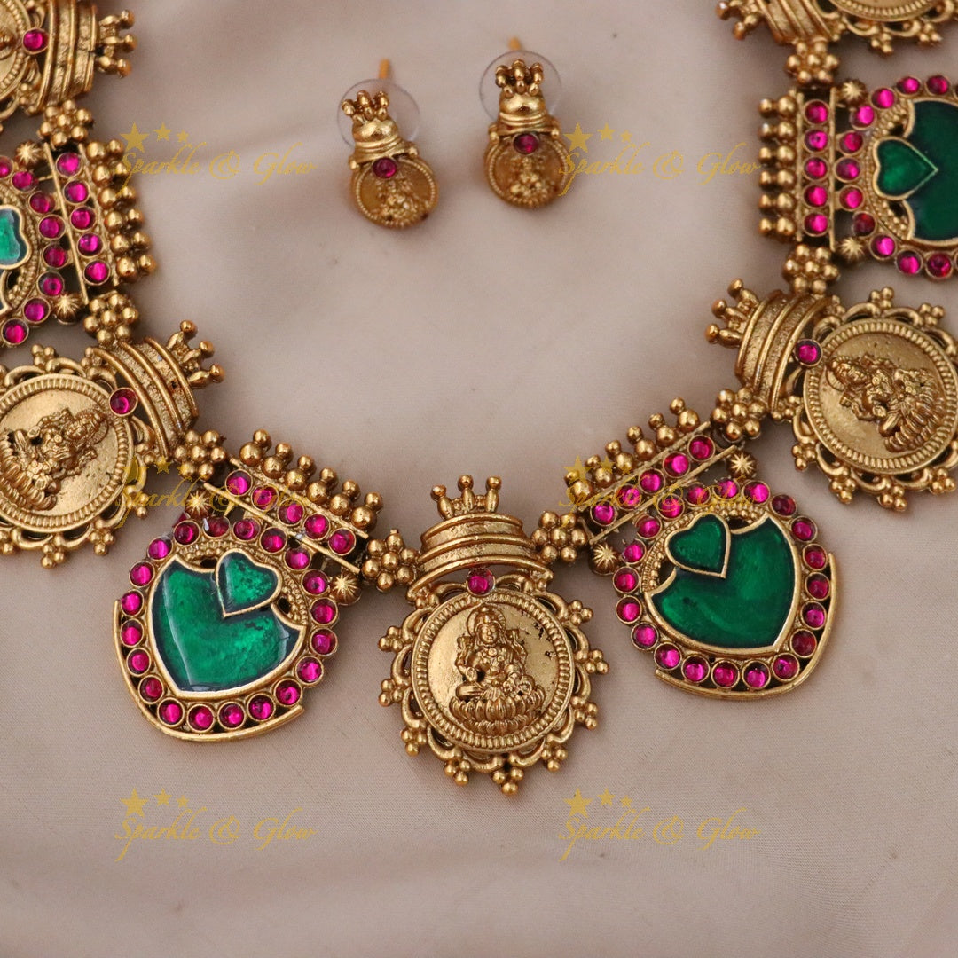 Stunning Kerala Gold Short Necklace - Perfect for Weddings