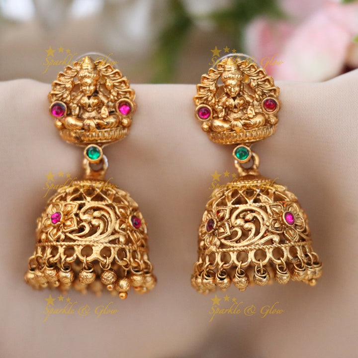 Exquisite Lakshmi Gold Necklace for Weddings