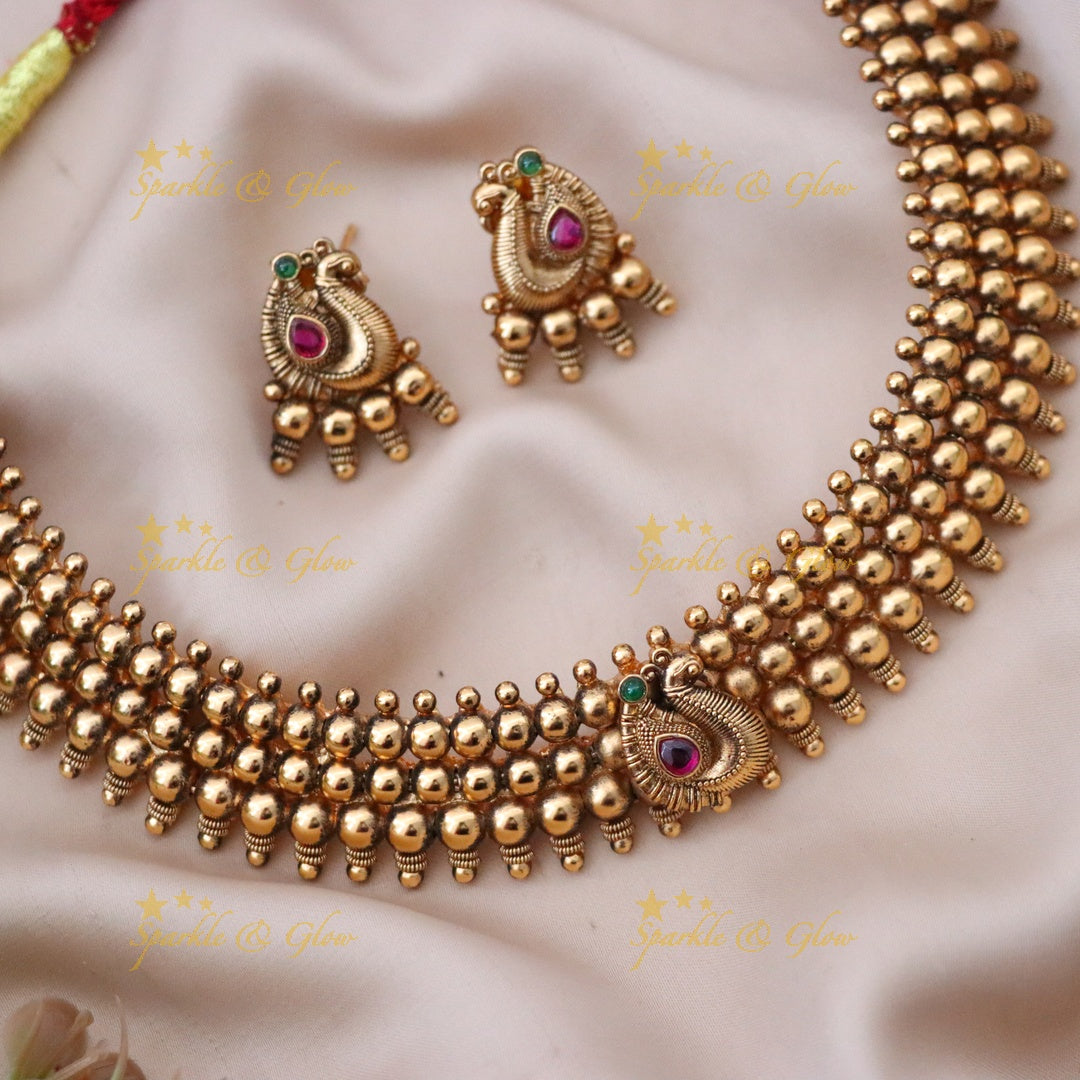 Exquisite Gold-Toned Wedding Necklace Set Online