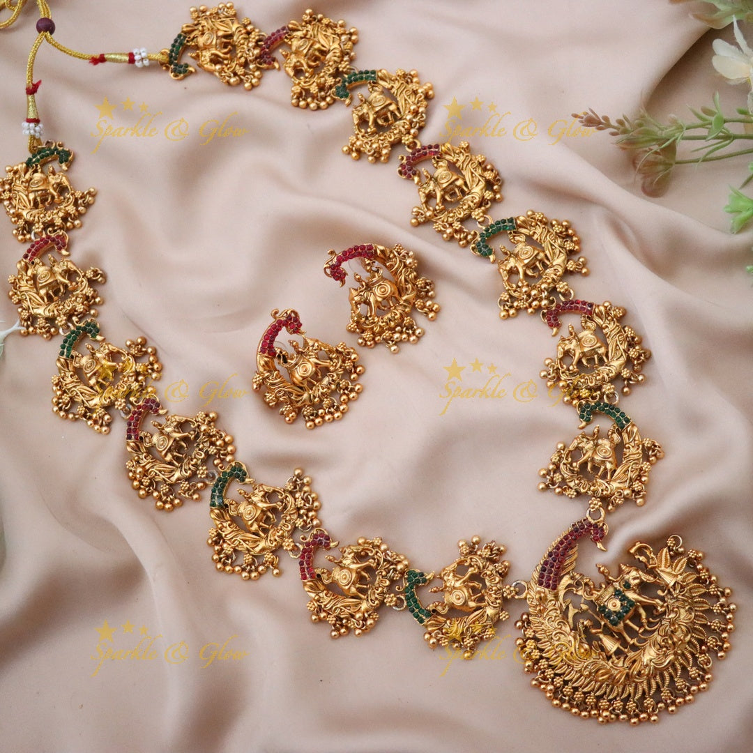 Exquisite Long Gold Idol Necklace for Weddings