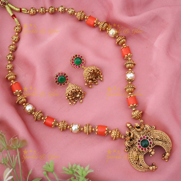 Radiant Gold-Toned Wedding Necklace Set Online
