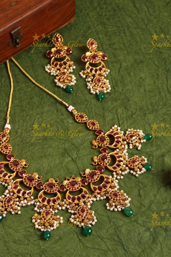 Antique moon Gutta pusalu peacock necklace - Pink - Sparkle and Glow