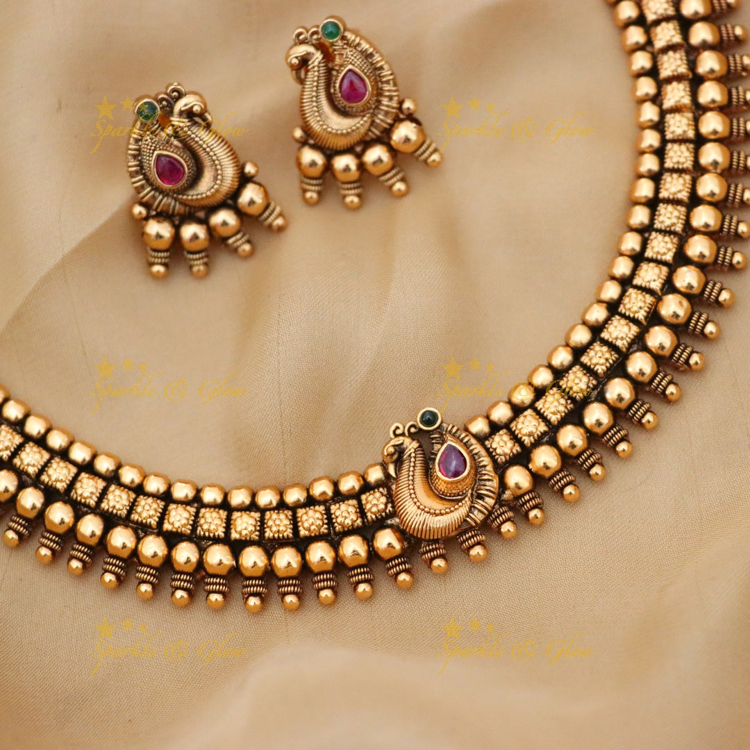 Exquisite Gold Necklace Set for Weddings & Festivals