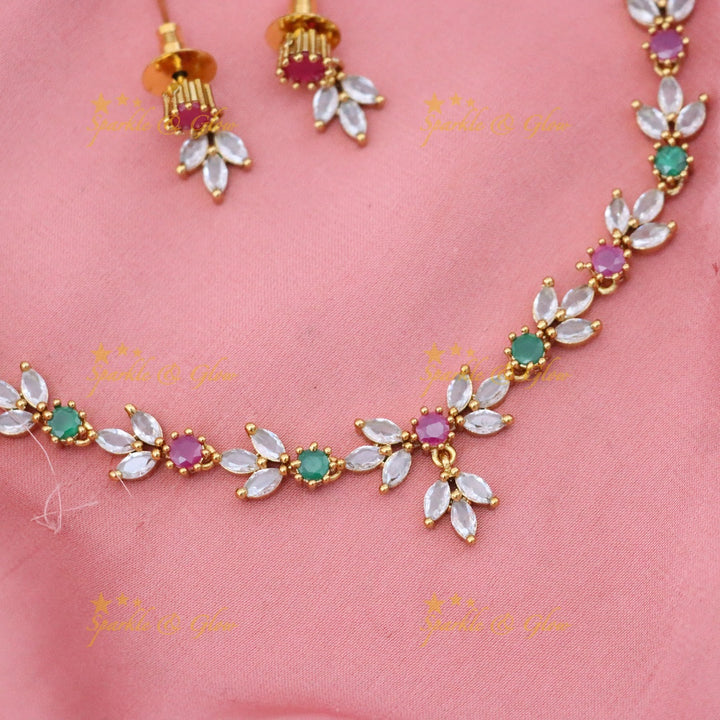 Exquisite Festive Gold Necklace & Earrings Set