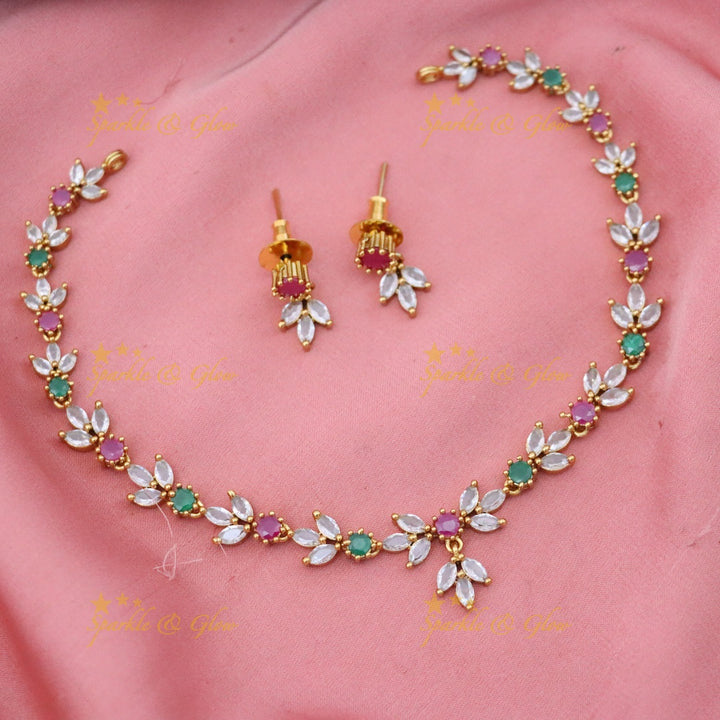 Exquisite Festive Gold Necklace & Earrings Set