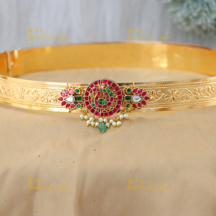 Elegant Gold Kundan Hip Belt for Festive Occasions