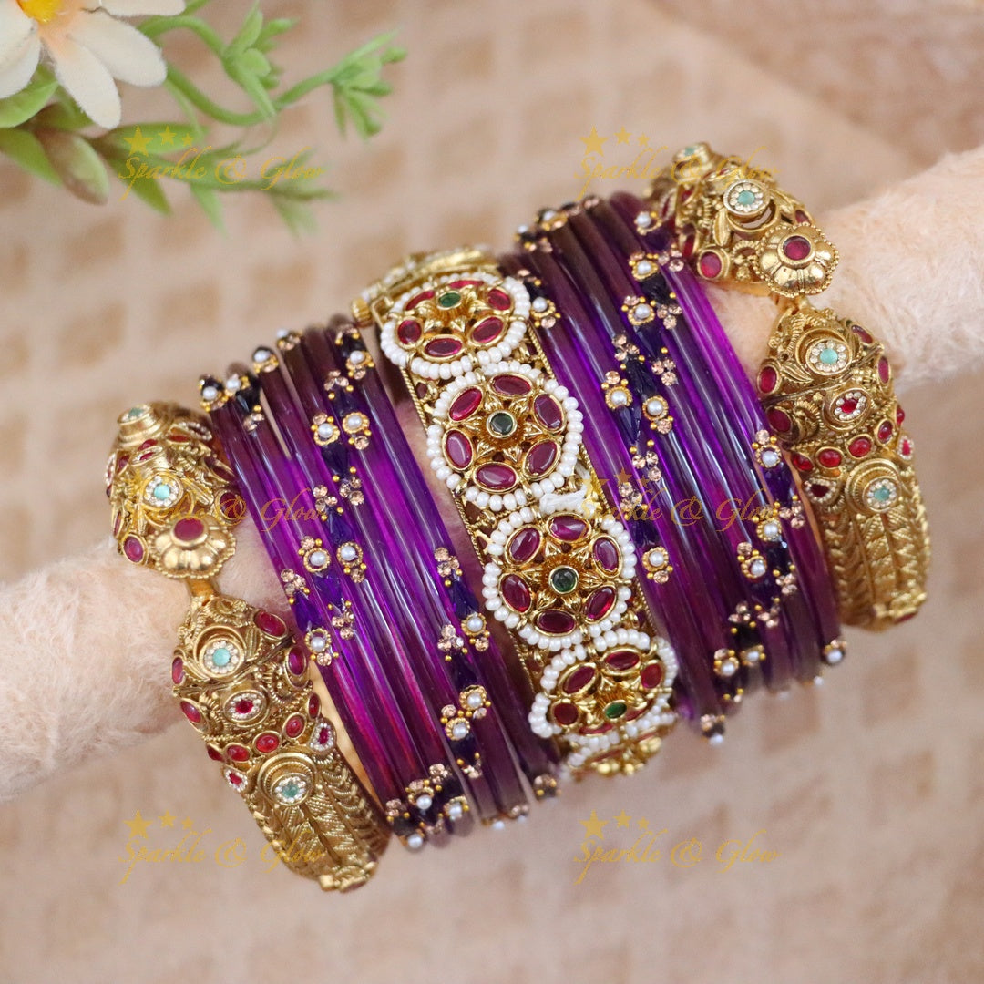 Beautiful Kundan Floral carved Bridal Bnagles Set