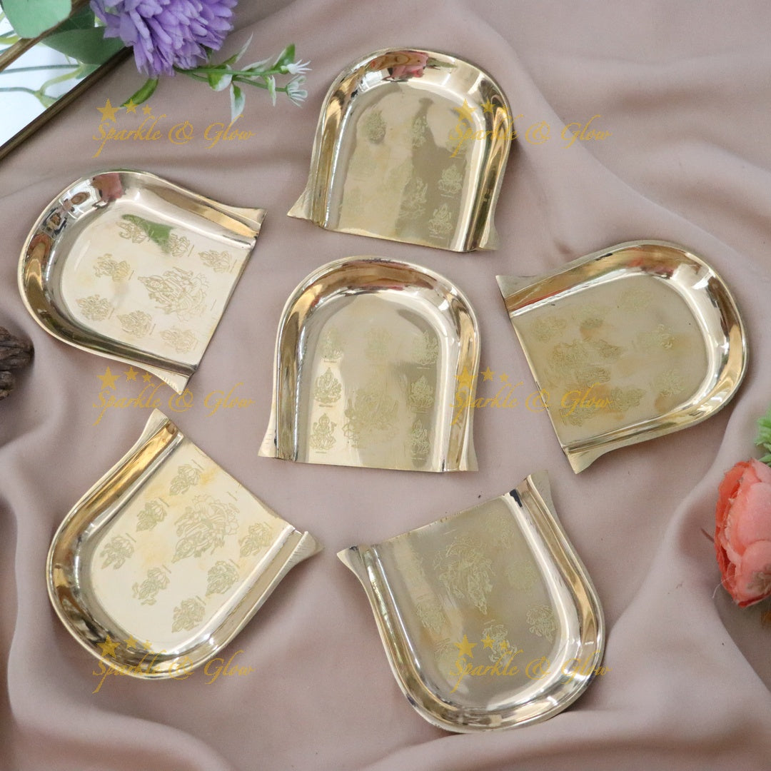 Elegant Gold Tone Plate for Festive Celebrations