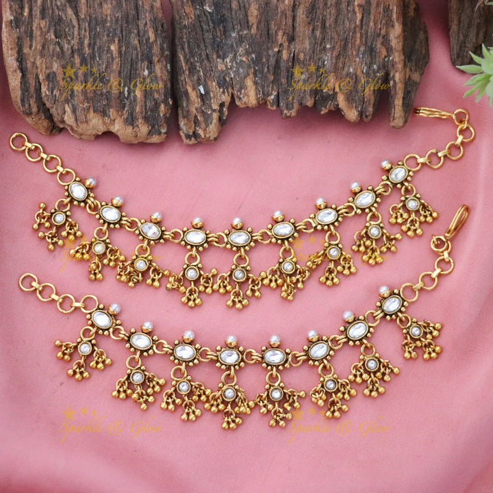 Gold Kemp Earchain with Elegant Droppings
