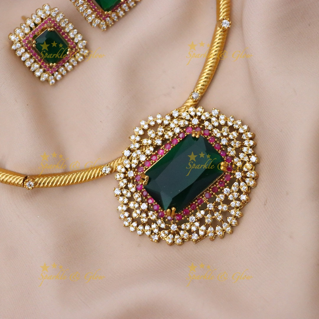 Exquisite Gold-Plated Green Gem Necklace Set - Sparkle & Glow