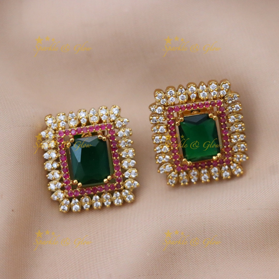 Exquisite Gold-Plated Green Gem Necklace Set - Sparkle & Glow