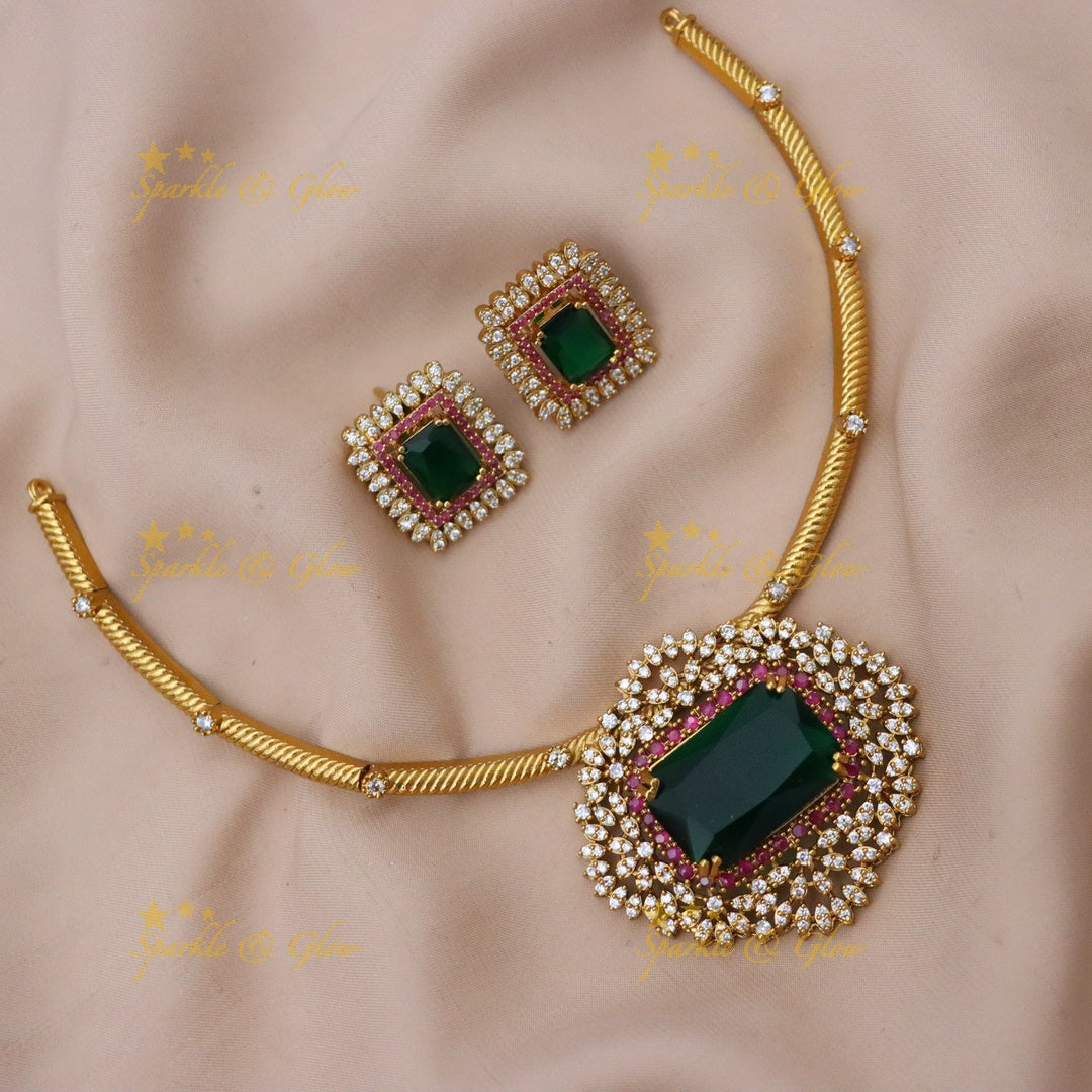 Exquisite Gold-Plated Green Gem Necklace Set - Sparkle & Glow