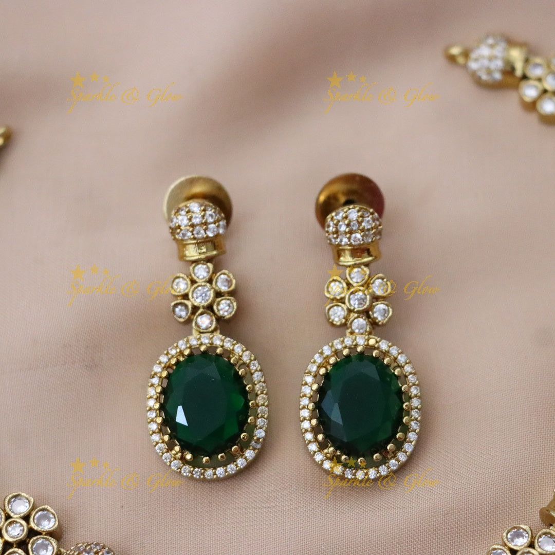Exquisite Victorian Gold Necklace Set for Celebrations