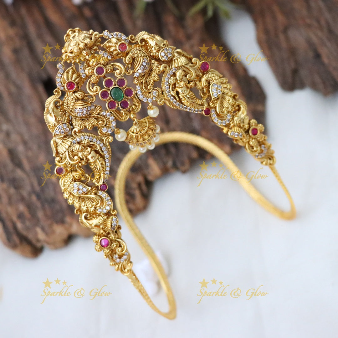 Exquisite Gold Vanki - Perfect for Weddings & Festivals
