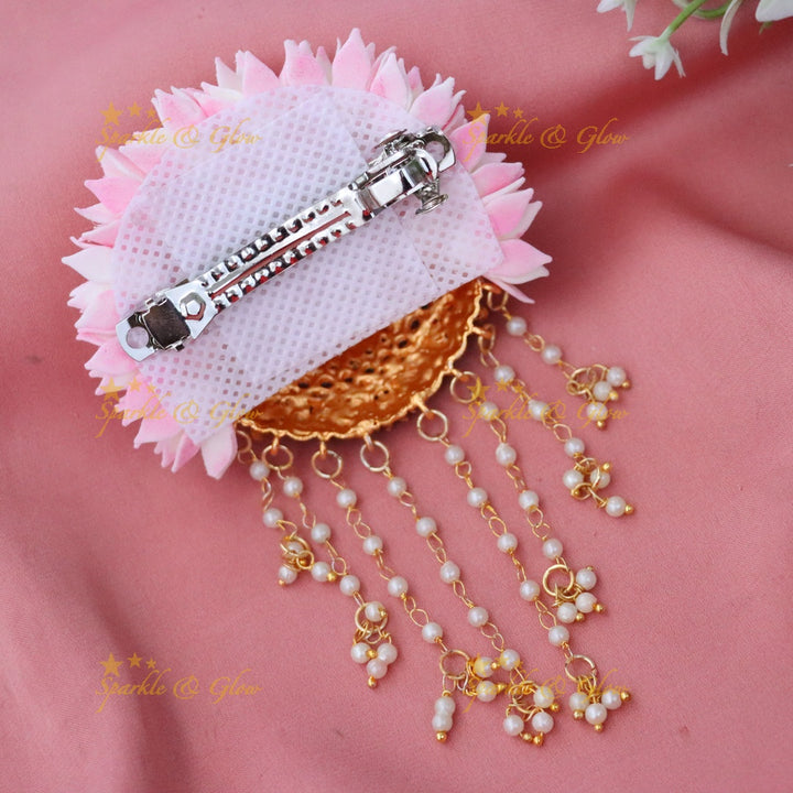 Exquisite Temple Design Gold Hair Clip for Festive Elegance