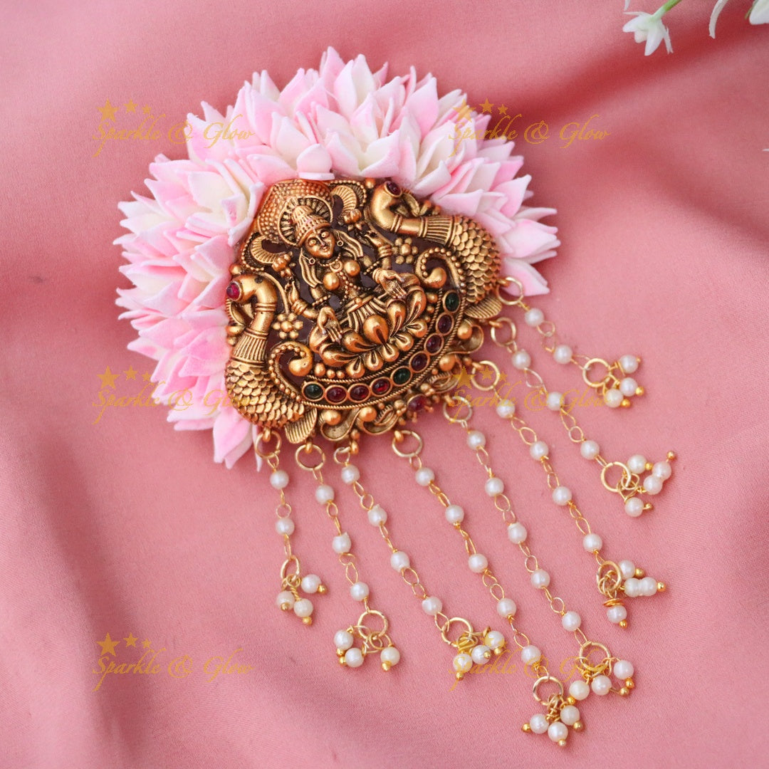 Exquisite Temple Design Gold Hair Clip for Festive Elegance