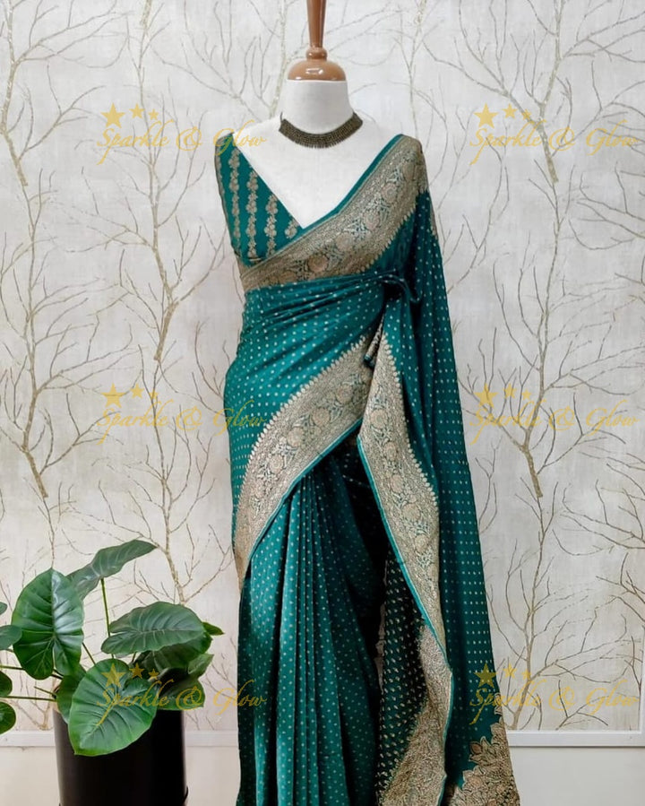 Exquisite Banarasi Saree with Intricate Zari Work
