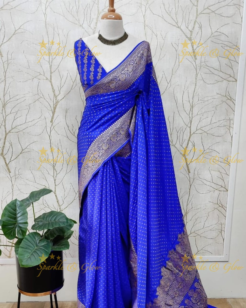 Exquisite Banarasi Saree with Intricate Zari Work