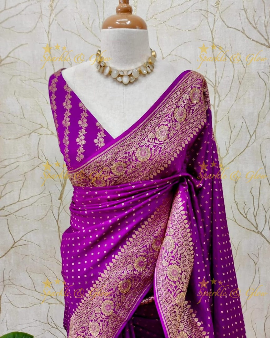 Exquisite Banarasi Saree with Intricate Zari Work