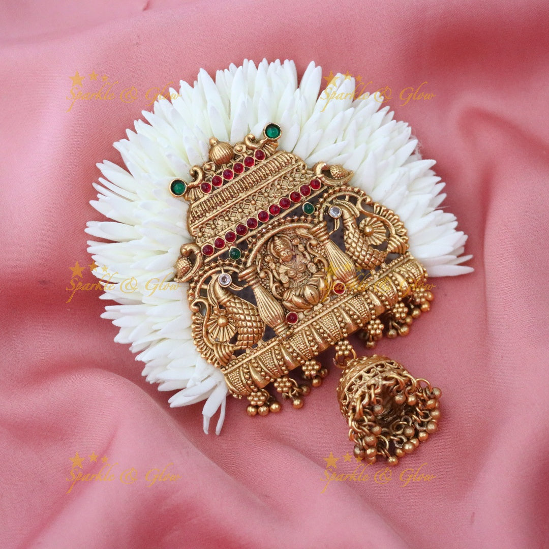 Exquisite Gold Temple Hair Clip - Perfect Festive Accessory