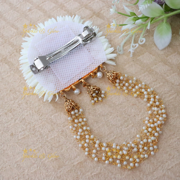 Timeless Gold Temple Hairclip for Celebrations