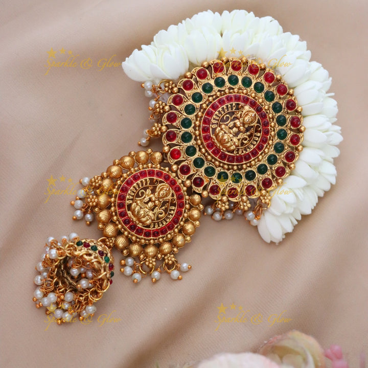 Glamorous Temple Hair Clip – Gold Festive Accessory