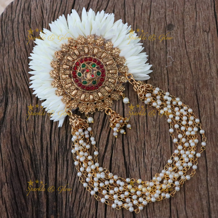 Exquisite Gold Pearl Hair Clip for Festive Elegance