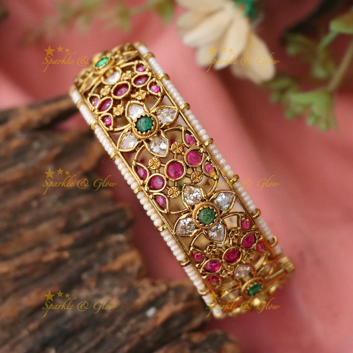 Exquisite  Floral Festive Screw Bangle