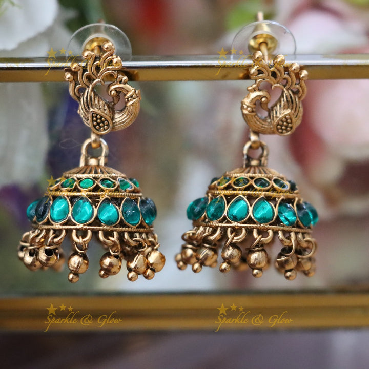 Exquisite Gold Tone Festive Necklace for Weddings