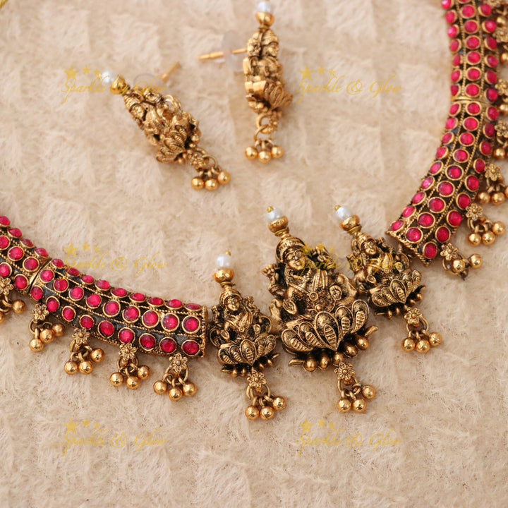 Exquisite Temple Motif Necklace Set for Celebrations