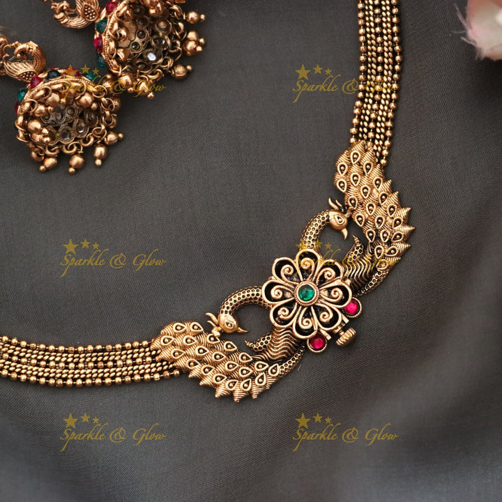 Exquisite Gold Tone Festive Necklace for Weddings