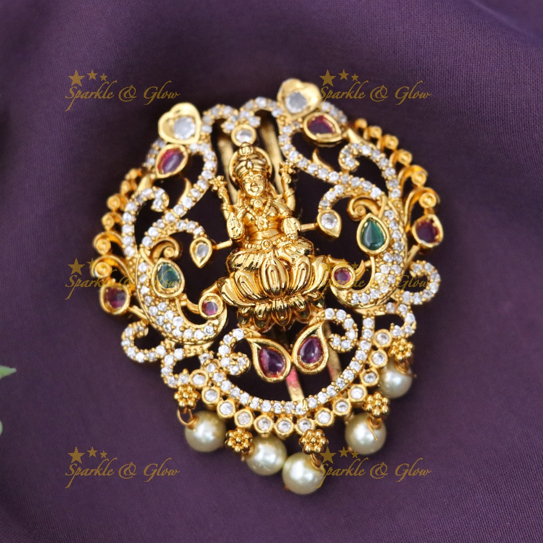 Exquisite Temple Hairpin with Idol Design