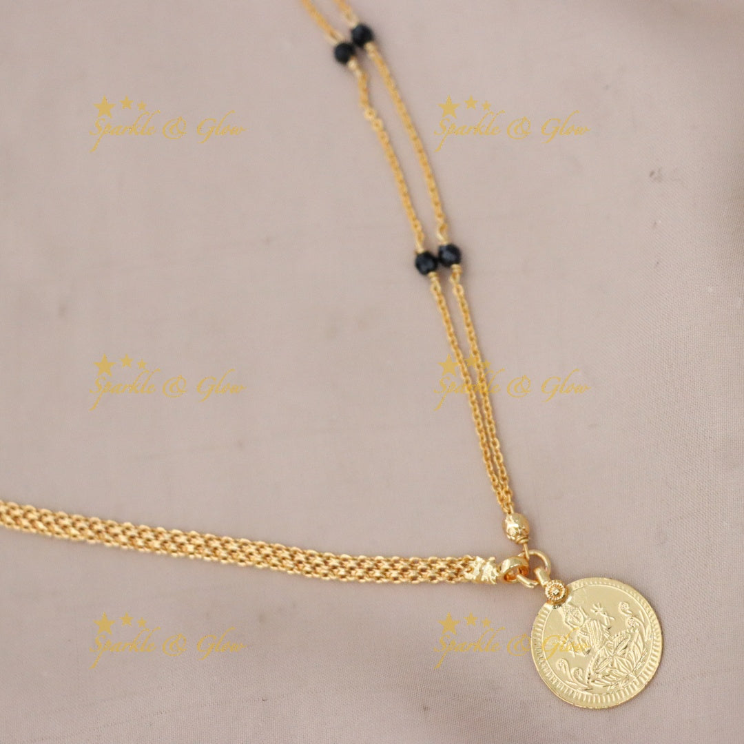 Exquisite Short Gold Mangalsutra for Wedding Elegance
