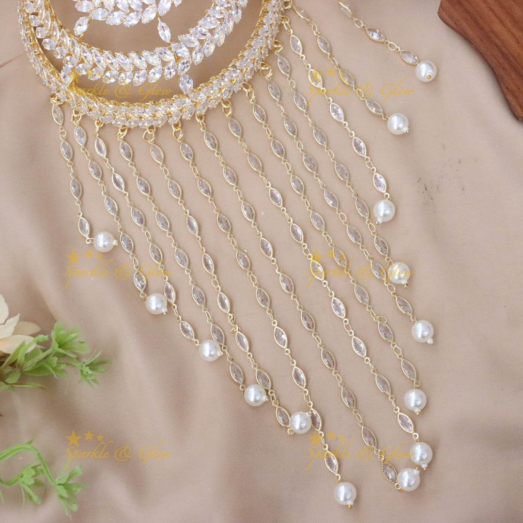 Exquisite Pearl and Gold Bridal Hair Bun Accessory
