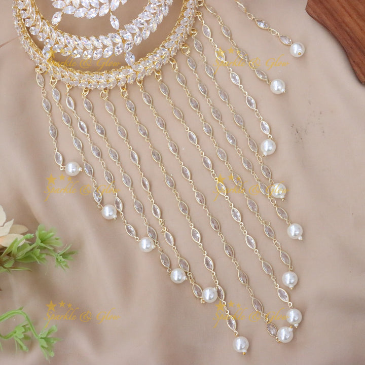 Exquisite Pearl and Gold Bridal Hair Bun Accessory