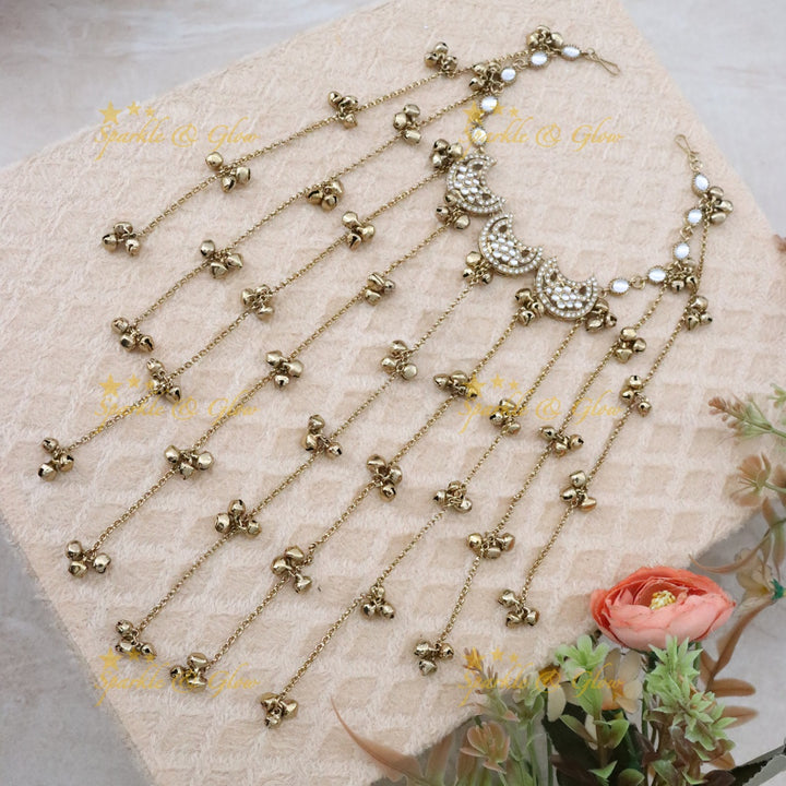 Exquisite Gold Hair Pins for Festive Glamour