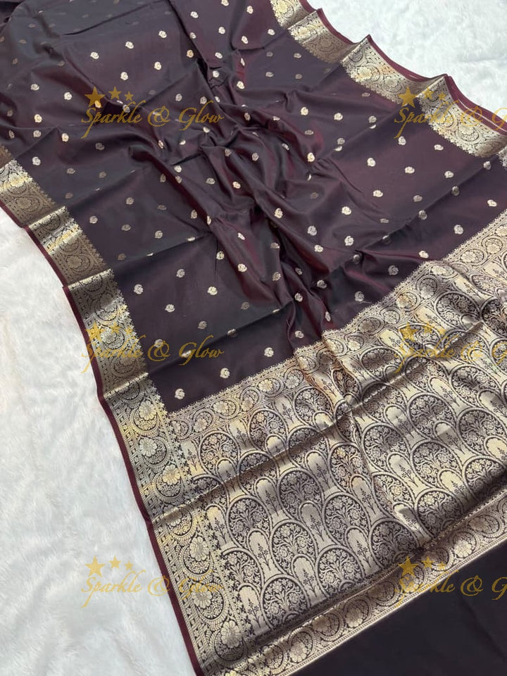 Luxurious Banarasi Silk Saree with Zari for Weddings