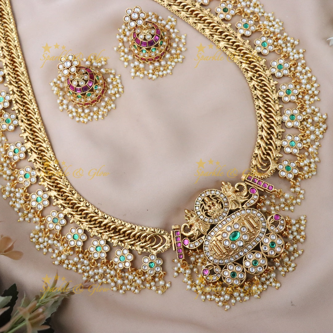Exquisite Temple Style Gold Necklace Set for Weddings