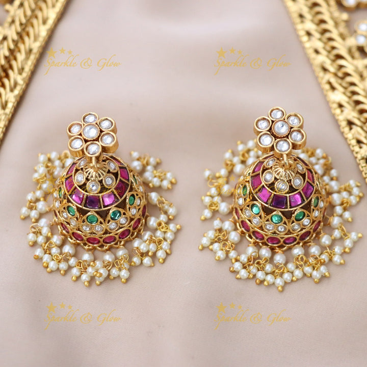 Exquisite Temple Style Gold Necklace Set for Weddings