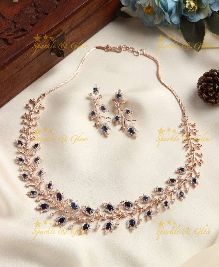 Rose gold Ad stones statement necklace - White