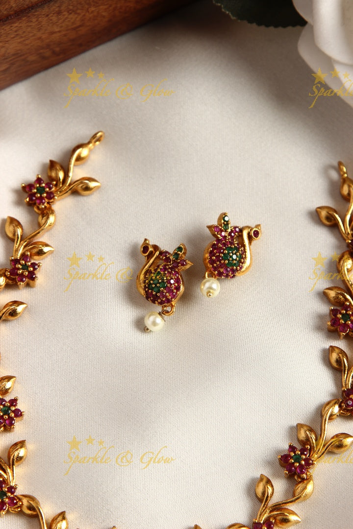 Premium matte Ad Peacock necklace - Pink Green