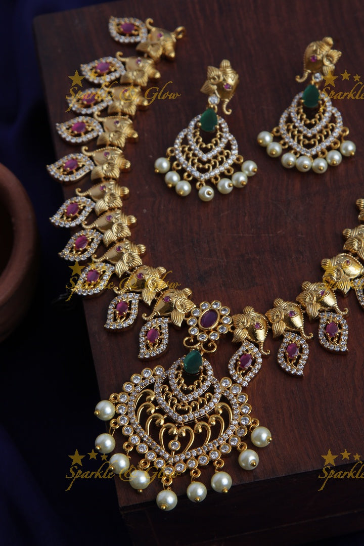 Elegant Ganesha AD necklace