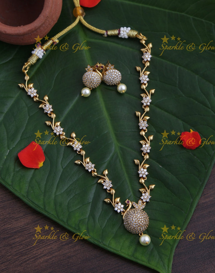 Premium matte Ad Peacock necklace - Pink Green