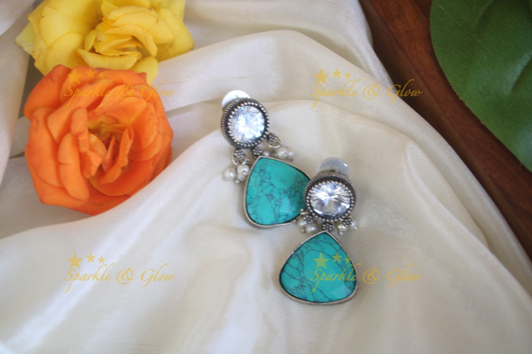 Maroon Stone Earrings - Elegant & Stylish