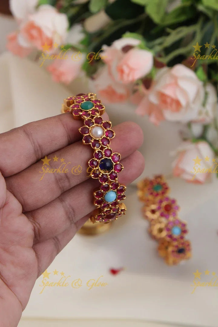 Gold alike elegant Kemp Navrathna floral bangles - Sparkle and Glow
